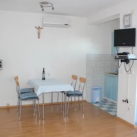 Apartment 4 Dolphins Rogoznica (Sibenik-Knin)