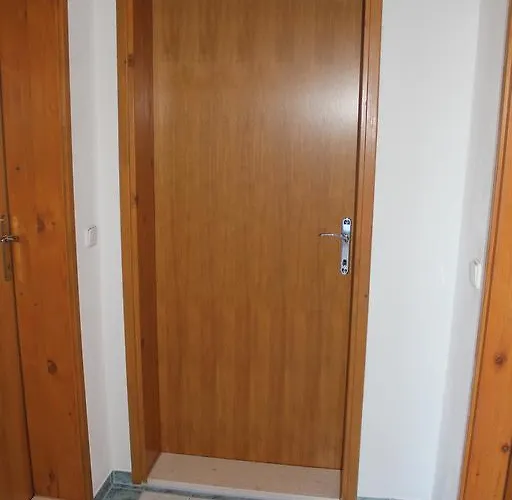 4 Dolphins Rogoznica (Sibenik-Knin)